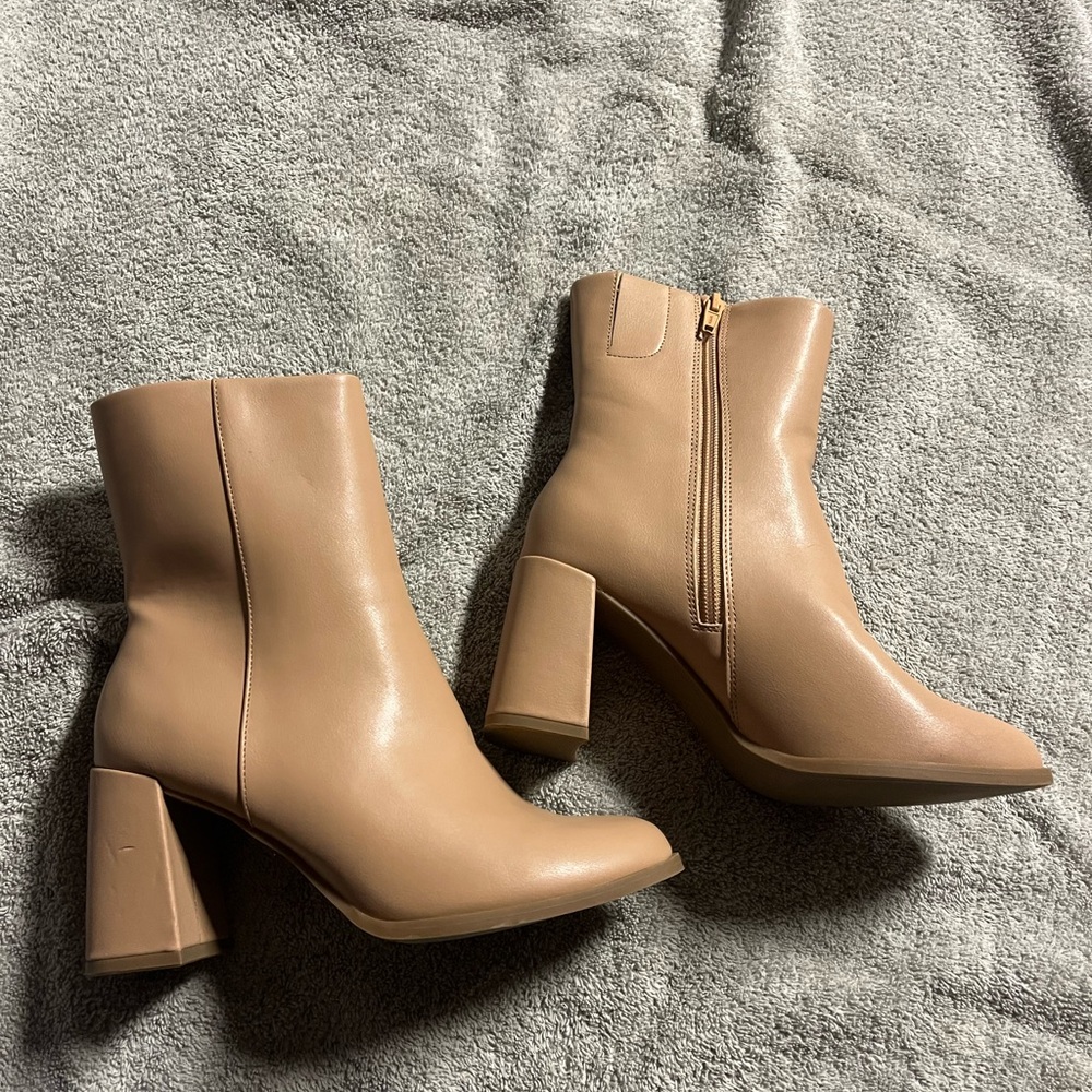 a new day tan booties